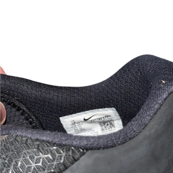 NikeMetcon 5 \'Triple Black main image 10